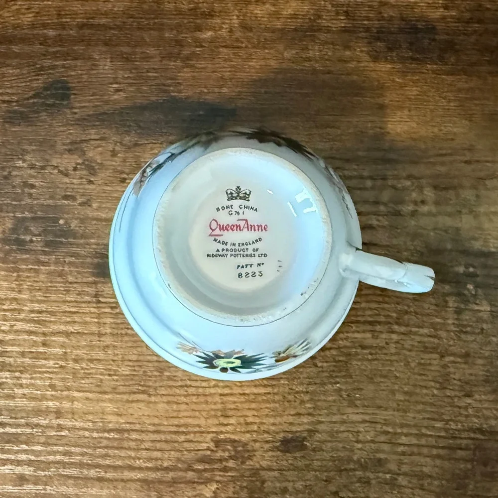 Queen Anne Bone China Tea Cup Floral - Picture 8 of 11